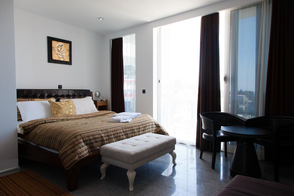 Hotel Senator Ούλτσιν Δωμάτιο φωτογραφία